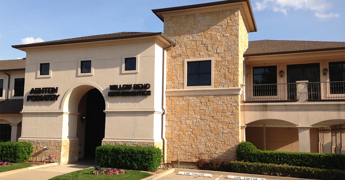 Outside view of Plano Texas orthodontic office