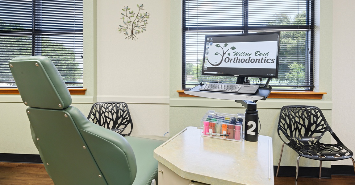 Orthodontic treatment chair