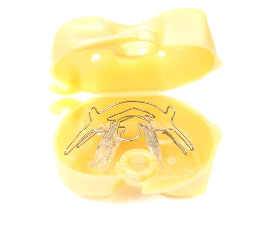 Wire retainer in yellow storage case